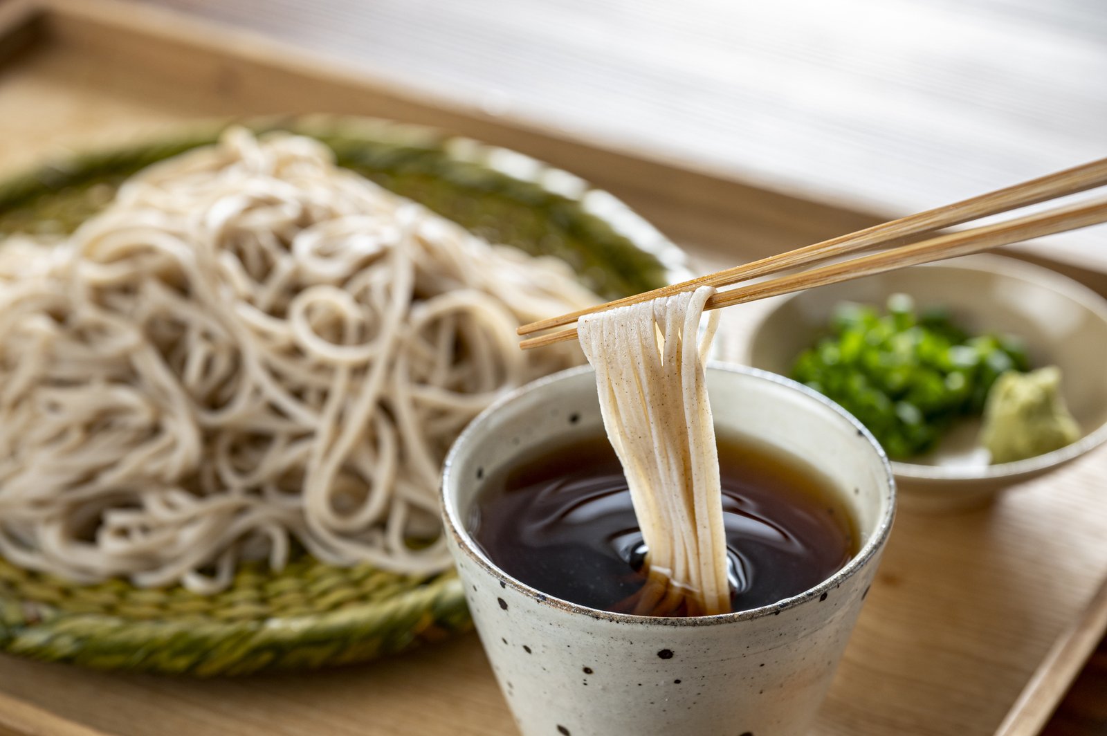 観世水 せいろに盛ったそば